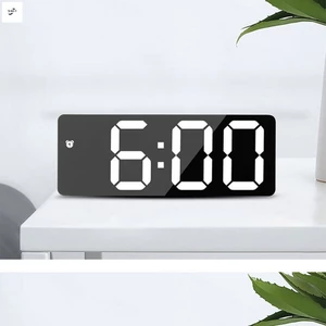 Đồng hồ báo thức kỹ thuật số Đồng hồ LED Cáp sạc không tích tắc / Đồng hồ báo thức chạy bằng pin để trang trí phòng ngủ gia đình