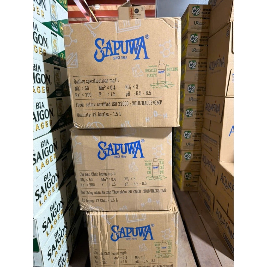Thùng 12 chai nước uống Sapuwa 1.5 lít