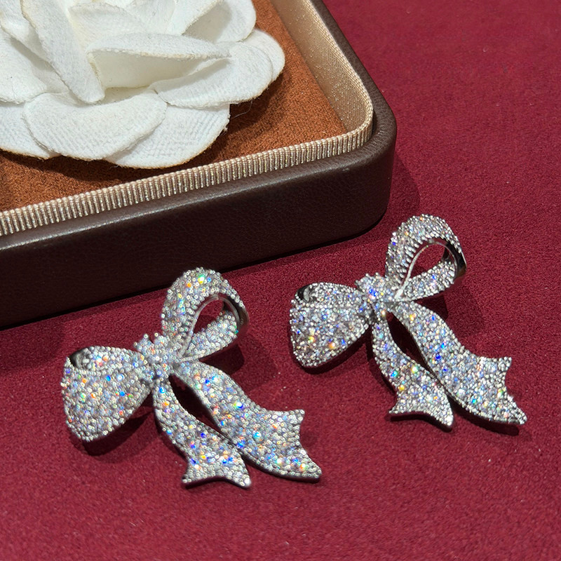 Tua Rua Phong Cách Mới Zircon Thời Trang Thanh Lịch Ánh Sáng Bông Tai Sang Trọng