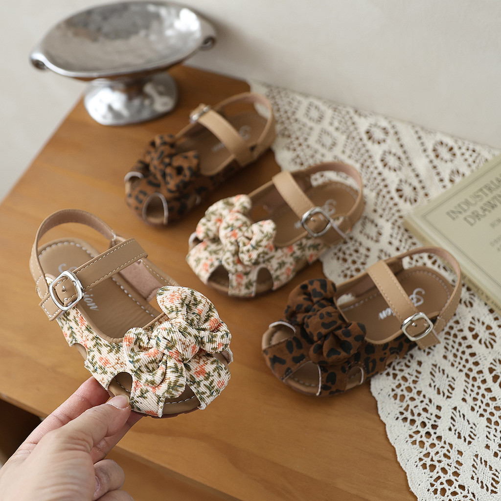Bella Neman Giày sandal bé gái đầu búp bê hoa/leopard nơ, đế mềm êm chân, chống trượt mùa hè