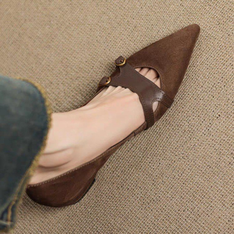 Thời Trang Phong Cách Mới Thấp Giày Slip On Bên Trong Tăng Chiều Cao PU Mũi Nhọn Miệng Nông Giày Cao Su Nữ Thoải Mái Mặc Bên Ngoài Chống Trơn Trượt Chống Mài Mòn Nhà Máy Giá Bán Buôn