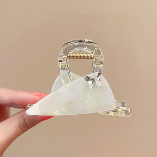 Kẹp tóc tam giác bướm hợp thời trang Kẹp tóc nữ cá mập