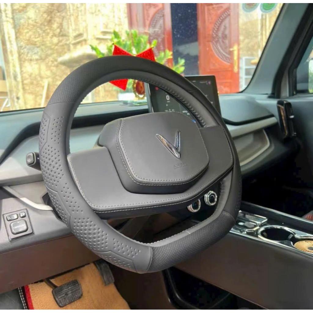Bọc vô lăng da NAPPA mềm size D-cut form méo cho VinFast VF3 VF5 VF6 VF7 VF8 VF9 VF e34 Limo Green Herio Green