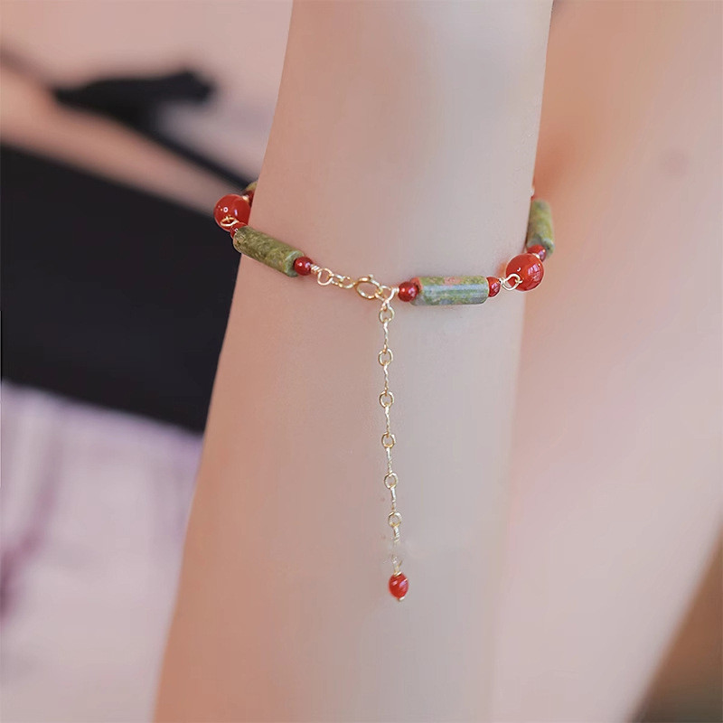 Vòng tay tinh tế mã não đỏ tự nhiên dành cho nữ
