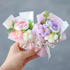 Mini Dệt Bó Hoa Nhỏ Ô Tô hun khói Handmade Hoa Hồng Móc Gửi Bạn Trai Hoa Giả Sinh Nhật Móc Bó Hoa