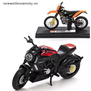 MỚI 1: 18 Bán Chạy Hợp Kim Mô Hình Xe Máy Mô Phỏng Phụ Kiện Xe Máy Trượt Đồ Chơi Trẻ Em Quà Tặng Diecast Đồ Chơi Xe SKY