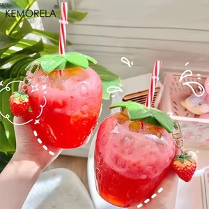 Cốc Rơm Nhựa Hình Trái Cây Dễ Thương Mới Với Thiết Kế Dâu Và Dứa — Bình Nước Di Động Cho Tiệc Đi Biển Mùa Hè