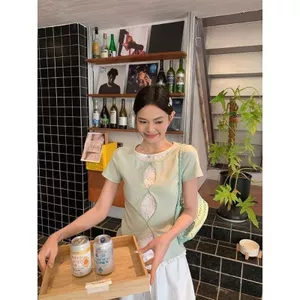 Phong cách ngọt ngào Hoa xanh giả hai mảnh rỗng vai trang trọng Áo thun ngắn tay thời trang nữ mùa hè Phong cách mới Slim @
