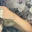 FANCIME "Into You" Paved CZ Stone Wave Bar Vòng tay bạc Sterling