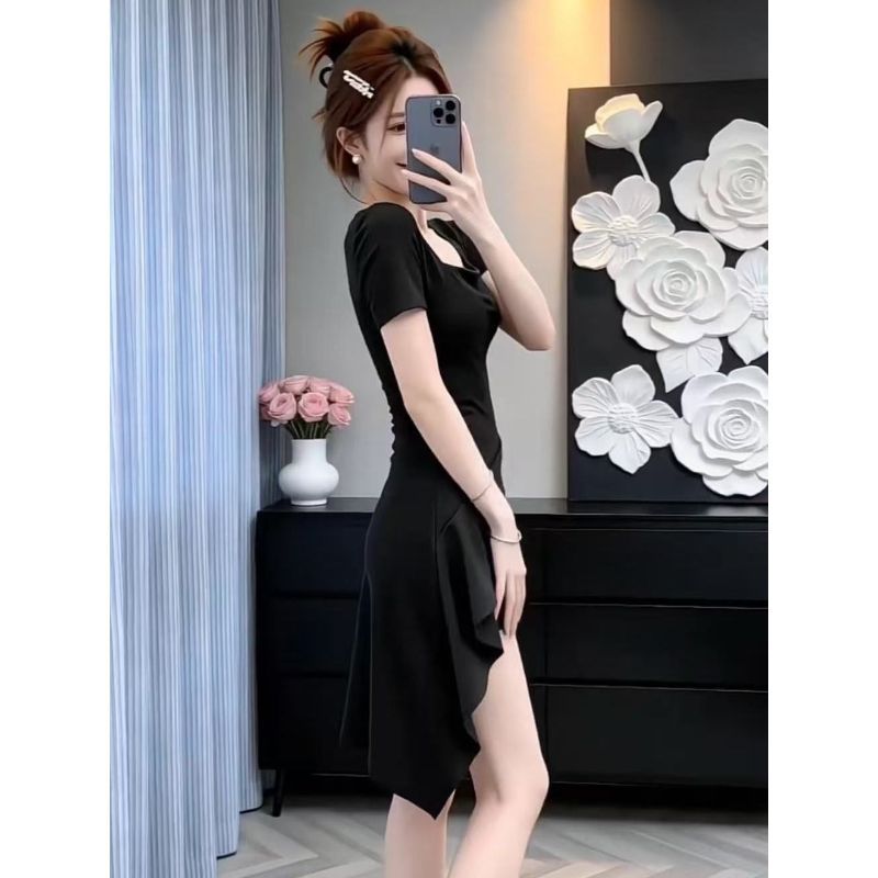 [Hàng mới về] Đầm ngắn tay cổ vuông đơn giản phong cách mới mùa hè Slim-Fit Slim-Fit Slimmer Look Pleated Hip Ski