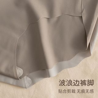 4 Chiếc Giữa Eo Quần Lót Nữ Băng Lụa Thoáng Khí Liền Mạch Quần Lót Học Sinh Plus Kích Thước Quần Đùi