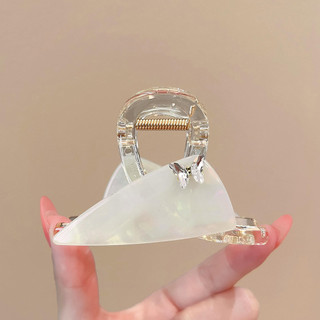 Kẹp tóc tam giác bướm hợp thời trang Kẹp tóc nữ cá mập
