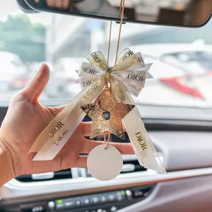 Phụ Kiện Xe Hơi Ánh Sáng Nội Thất Ngôi Sao Sang Trọng Móc Treo Ô Tô Ngôi Sao May Mắn Mặt Dây Chuyền Khuếch Tán Đá Đồ Trang Trí Xe Hơi Hương Thơm 26.3.22