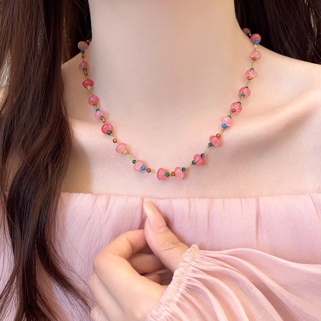 Vòng cổ đá tự nhiên màu hồng ngọt ngào