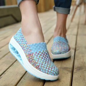 Thể Thao Mới Thoải Mái Dệt Giày Nữ Phiên Bản Hàn Quốc Đệm Không Khí Rocking Giày Slip-On Cũ Bắc Kinh Giày Vải Nhẹ
