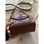 Phong Cách Mới Phong Cách Dân Tộc Messenger Túi Điện Thoại Di Động 2026 Phong Cách Mới Retro Nhỏ Túi Vuông Thời Trang Màu Sắc Tương Phản Túi Đeo Vai