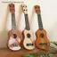 MỚI 1 Cái Học Tập Quà Tặng Giáo Dục 26 / 35cm Trẻ Em Đàn Guitar 4 Dây Nhạc Cụ Có Mái Chèo Mô Phỏng Yukrili Đồ Chơi Âm Nhạc SKY