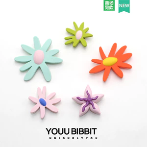 charm dép to charm gắn dép crocs cham dép cross Lỗ Mới Giày Phụ Kiện Giày Hoa Lỗ Thích Hợp Giày Trang Trí Ba Chiều Phụ Kiện Trang Trí Giày Hoạt Hình Hoa Hướng Dương