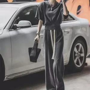 Bộ đồ mùa hè ở ga châu Âu dành cho nữ Phong cách mỏng thời trang Phong cách mới Thời trang Áo thun ngắn tay Quần ống rộng