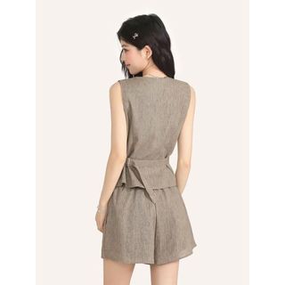 Set Bộ Nữ Áo Gilet Cài Cúc Lệch Kèm Quần Short Ngắn Hb.studio S168