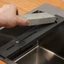 Giá đỡ đá mài có thể điều chỉnh FUHUIOT, Đế mài gắn bồn rửa bằng thép Carbon dày, có thể thu vào Ổn định chống rỉ sét Giá đỡ máy mài góc cố định Tiện ích nhà bếp