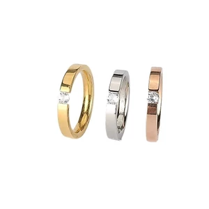 Kẹp Zircon và Nhẫn Steal Titan Cặp Đôi, Bề Mặt Kim Cương Không Phai Màu