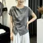 Thiết kế kích thước lớn Áo sơ mi ngắn tay không đều dành cho nữ mùa hè béo mm Slimer Look Grey Top