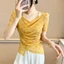 Áo lưới chấm bi cho nữ mùa hè mới hàng không đều xếp ly mỏng vừa vặn áo thun ngắn tay dành cho nữ