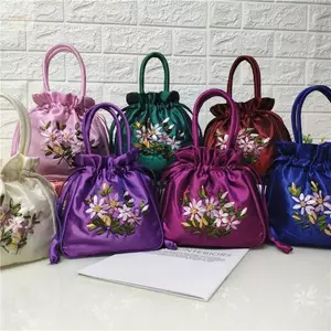 Túi đựng tay cầm hàng đầu AWNGD, Túi đựng điện thoại họa tiết hoa thêu Túi xô nữ, Túi dây rút nhỏ thời trang Dacron phong cách quốc gia