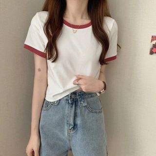 Áo thun ngắn tay cổ tròn dành cho nữ mùa hè Phong cách mới Slim Short dành cho học sinh