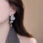 Thời trang khí chất mát mẻ zircon hình bướm rỗng cá tính và đa năng bông tai nữ