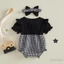 Bé Gái Mùa Hè Houndstooth Romper Tay Ngắn Cổ Tròn 3D Hoa Trang Trí Romper Có Băng Đô