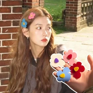 4 Cái / bộ Kẹp Tóc Hoa Acrylic Không Đều Ngọt Ngào Và Nhiều Màu Sắc Barrettes Cho Nữ Và Bé Gái