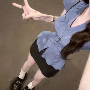 Phong Cách Mỹ 2025 Preppy Hot Girl Slimmer Look Áo Sơ Mi Tay Ngắn Ngắn Top Mùa Hè Phong Cách Mới Slim-Fit Áo Sơ Mi Nhỏ
