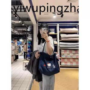Hoạt Hình Dễ Thương kitty Thêu Dung Tích Lớn Tote Di Động Túi Đeo Vai Đi Lại Tất Cả Trận Đấu Lưu Trữ Lớp Túi Mua Sắm