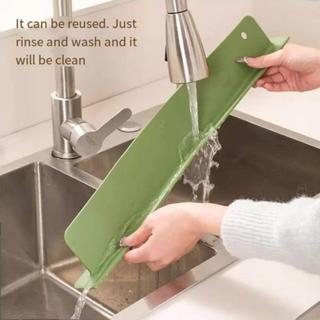 [Còn hàng] SCANDIFY 1 / 2 chiếc Tấm chắn bùn bồn rửa, Tấm vách ngăn nước chống dầu bằng silicon, có cốc hút Đồ dùng nhà bếp Bể bơi Dụng cụ sắp xếp bồn rửa Tiện ích nhà bếp