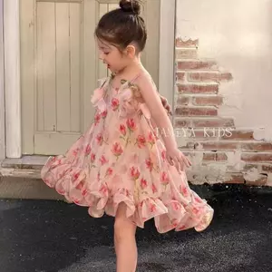 Váy dễ thương mùa hè cho bé gái Váy đi biển ba chiều trang trí cánh hoa