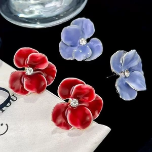 Bông tai hoa hợp thời trang dành cho nữ Thiết kế cánh hoa tráng men nhiều màu đính đá