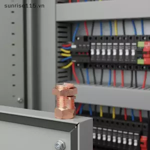 Đầu nối bu lông chia dòng SRVN TJ Kẹp chắc chắn bằng đồng cao cấp cho công việc sửa chữa lắp đặt đường dây điện trang trại.