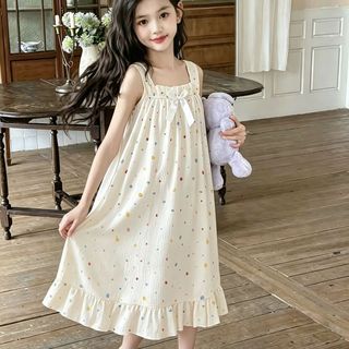 Váy ngủ công chúa cho bé gái – Dáng dài mềm mại, họa tiết dập nổi, mặc nhà mùa hè