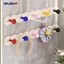Hàng sẵn có Macaron Móc màu treo tường không đục lỗ Móc dính treo tường phía sau cửa phòng tắm Móc quần áo một tầng