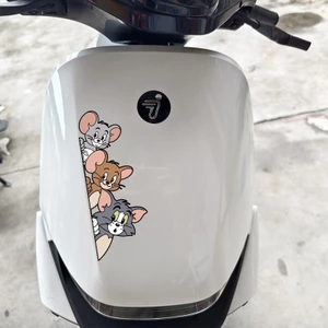 Mèo Và Chuột Miếng Dán Xe Dễ Thương Họa Tiết Trang Trí Xe Điện Độc Đáo Sáng Tạo Hoạt Hình Chống Trầy Xước Miếng Dán