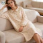 Cổ búp bê có nút dành cho nữ Váy ngủ Cotton nguyên chất / Váy dài tay mùa xuân thu / Váy dài thoải mái có thể đi chơi