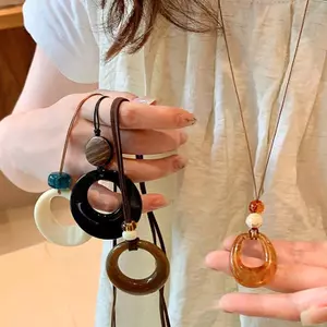 ECK Màu Nâu Vòng Tròn Dệt Dây Nelace Nữ Tối Giản Thời Trang Màu Lạnh Phong Cách Vintage Chất Liệu Nhựa Nelace Phụ Kiện HOT