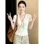 Khăn lụa trắng Hàn Quốc Cổ chữ V Áo thun ngắn tay chính hãng dành cho nữ, Mùa hè Phong cách mới Siêu Hot Giảm tuổi Phong cách phương Tây