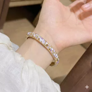 Độc Quyền Màu Men Vòng Tay Kim Cương Nhỏ Giọt Glaze Ánh Sáng Sang Trọng Đính Kim Cương Thiết Kế Niche Vòng Tay Phù Hợp Với Tất Cả Trận Đấu Vòng Tay Sang Trọng 2026-6-8