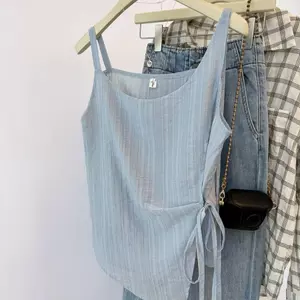 Áo yếm không tay màu xanh mùa hè dành cho nữ Thiết kế mặc ngoài mùa hè Sense Slim-fit Áo liền quần ngắn phối ren bên trong
