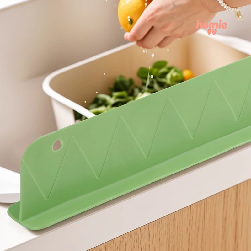 Tấm chắn nước bồn rửa tích hợp giác hút, chống bắn nước cho phòng tắm, nhà bếp.
