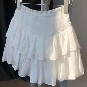 Váy ngắn cổ tích màu trắng cổ tích chống chói Phiên bản Hàn Quốc Ren ngọt ngào Phong cách dễ thương