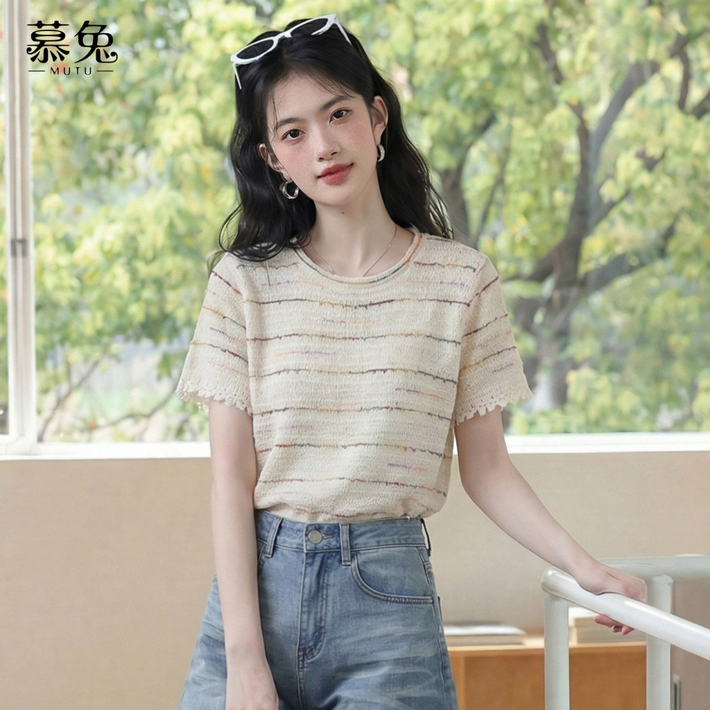 Mutu Retro Sọc Áo Len Ngắn Tay Phong Cách Mới Nữ 2026 Phong Cách Phương Tây Cổ Tròn Vai Trước Rời Sli